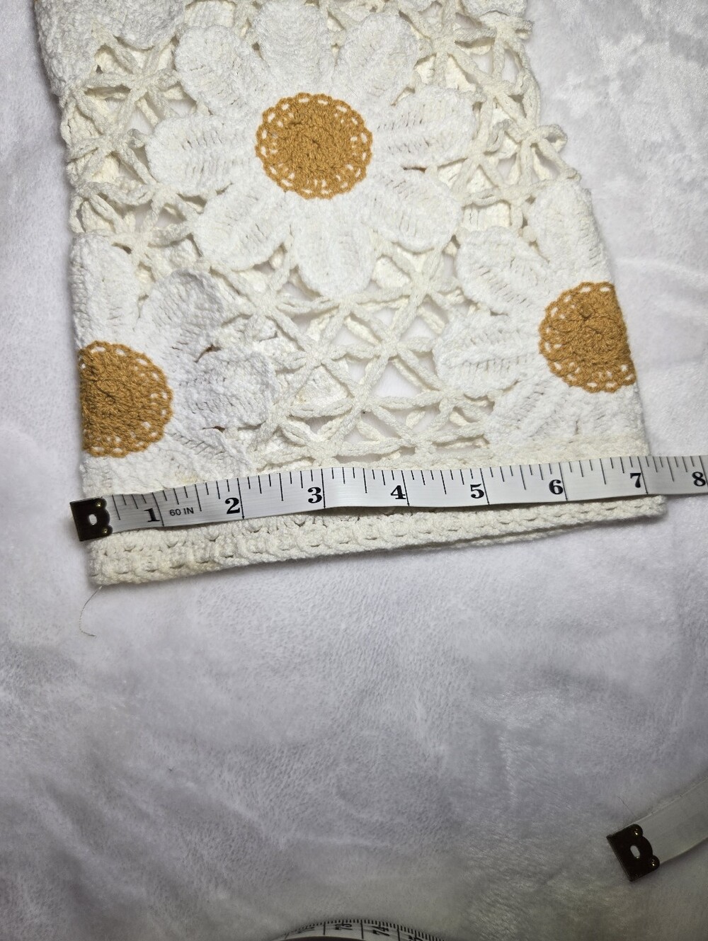 Moon & Madison Crochet Daisy Cardigan Cropped Sweater Large Boho Hippie - Picture 13 of 13